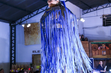 Foto - Desfile da Escolha da Rainha do 34º Rodeio de Bofete