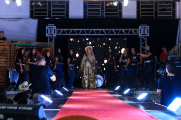 Foto - Desfile da Escolha da Rainha do 34º Rodeio de Bofete