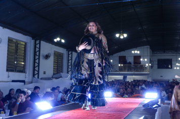 Foto - Desfile da Escolha da Rainha do 34º Rodeio de Bofete