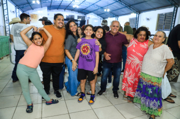 Foto - Desfile da Escolha da Rainha do 34º Rodeio de Bofete