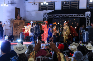 Foto - Desfile da Escolha da Rainha do 34º Rodeio de Bofete