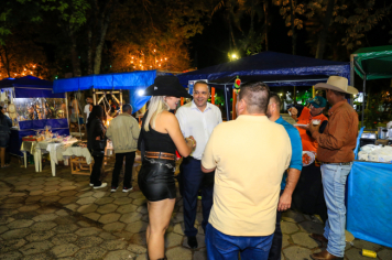 Foto - Desfile da Escolha da Rainha do 34º Rodeio de Bofete