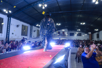 Foto - Desfile da Escolha da Rainha do 34º Rodeio de Bofete