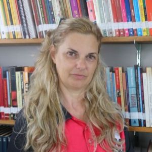 Adriana Fuzaro