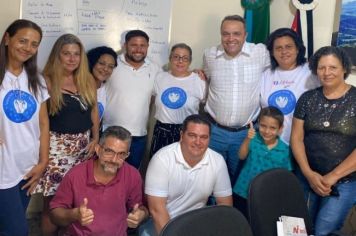 Associação Acolhe Anjos visita Prefeitura de Bofete e apresenta ações em prol da causa animal