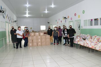 DIRETORIA DE EDUCAÇÃO REALIZA NOVA ETAPA DE ENTREGA DOS KITS DE ALIMENTAÇÃO ESCOLAR