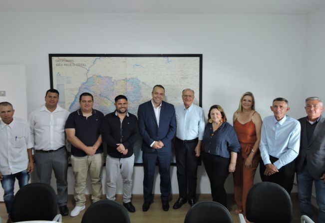 Prefeito Carlinhos do Carmo é recebido pelo vice-presidente Geraldo Alckmin em São Paulo