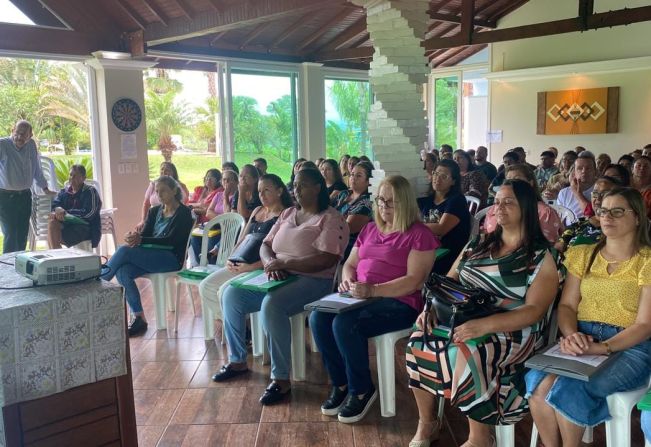 A Prefeitura de Bofete, por meio do Departamento Municipal de Educação