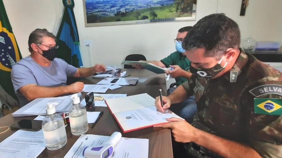 Posse do Prefeito Municipal como Presidente da Junta do Serviço Militar - JSM022 de Bofete