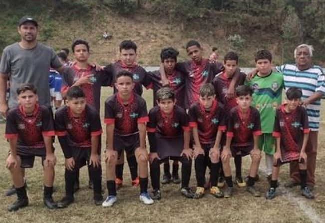 Amistoso de Futebol Masculino Infantil.